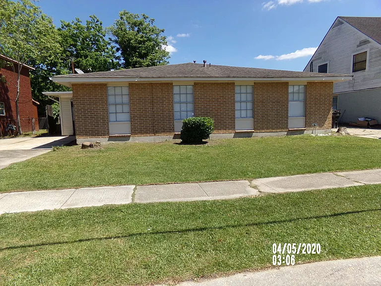 1926 Pace Blvd — Photo 7