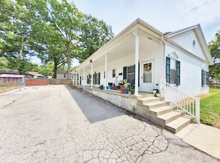 2105 Englewood Ter #2, Independence, MO 64052