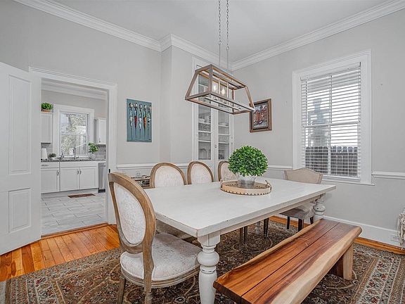 5th image of 2805 River Dr