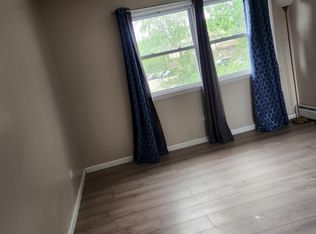 1425 E 156th St APT 2W, Dolton, IL 60419