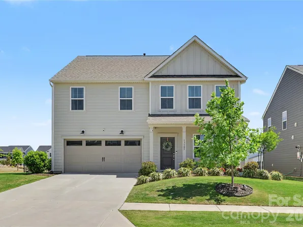 13105 Sudwick Ln, Charlotte, NC 28278