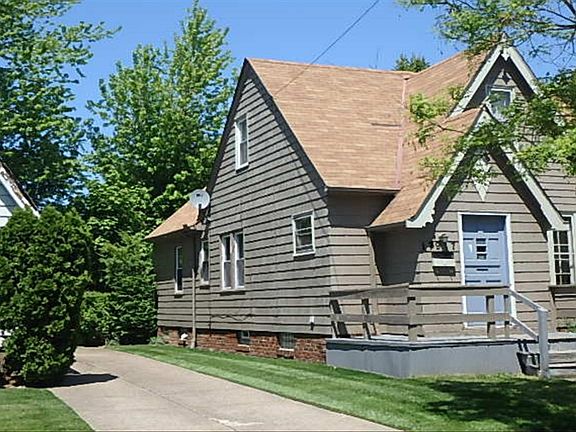 2nd image of 17917 Schenely Ave