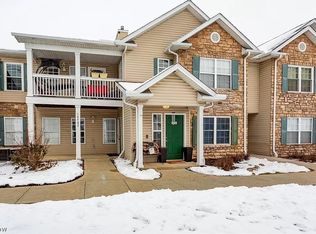 14722 Lenox Dr #122, Strongsville, OH 44136