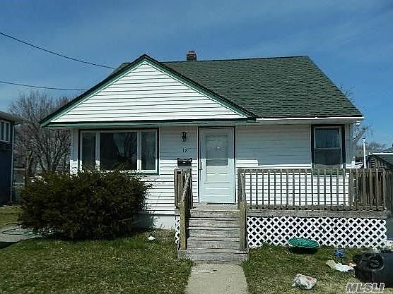 2nd image of 12 E Hollywood Ave
