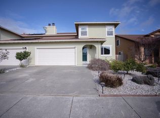 949 Hacienda Cir, Rohnert Park, CA 94928