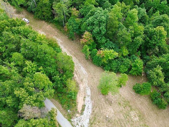 5th image of 245 McConnell Branch Rd