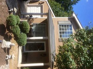 59 Governors Hl, West Warwick, RI 02893