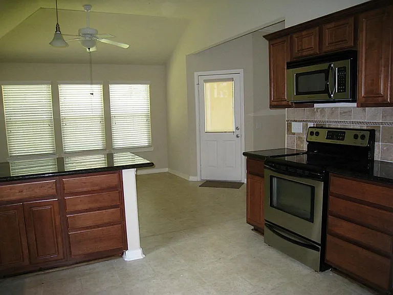 93 Paradise Valley Dr — Photo 4
