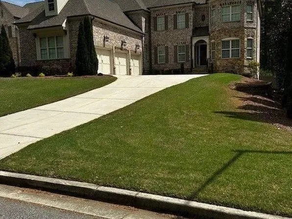 3156 Shadow Crk, Roswell, GA 30075