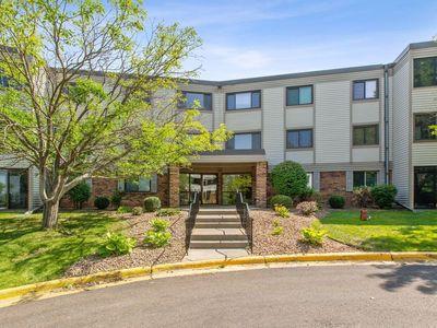 4385 Trenton Ln N APT 207, Plymouth, MN, 55442