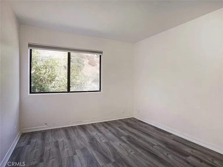 355 Pershing Dr #B — Photo 34