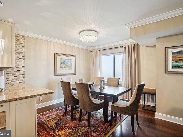 8350 Greensboro Dr #920 — Photo 8