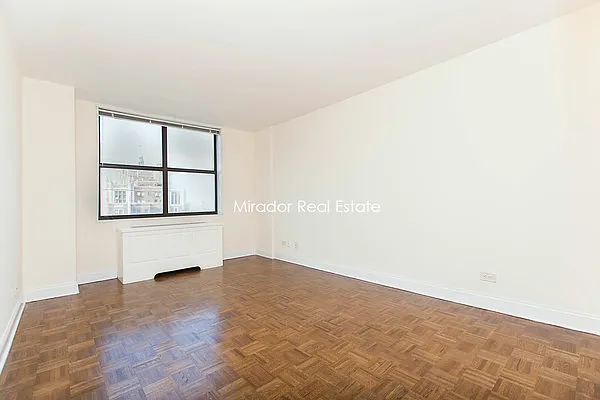 Rented by Mirador Real Estate | media 13