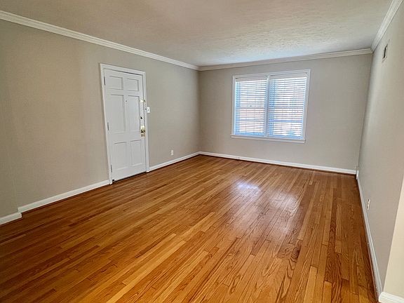 3rd image of 7635 Delmar Blvd APT 2S