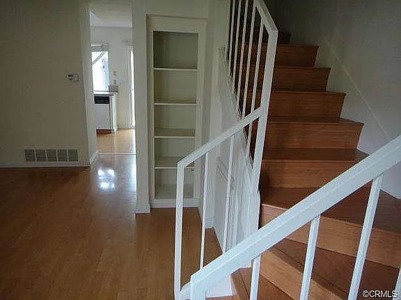 3rd image of 2260 Shady Hills Dr