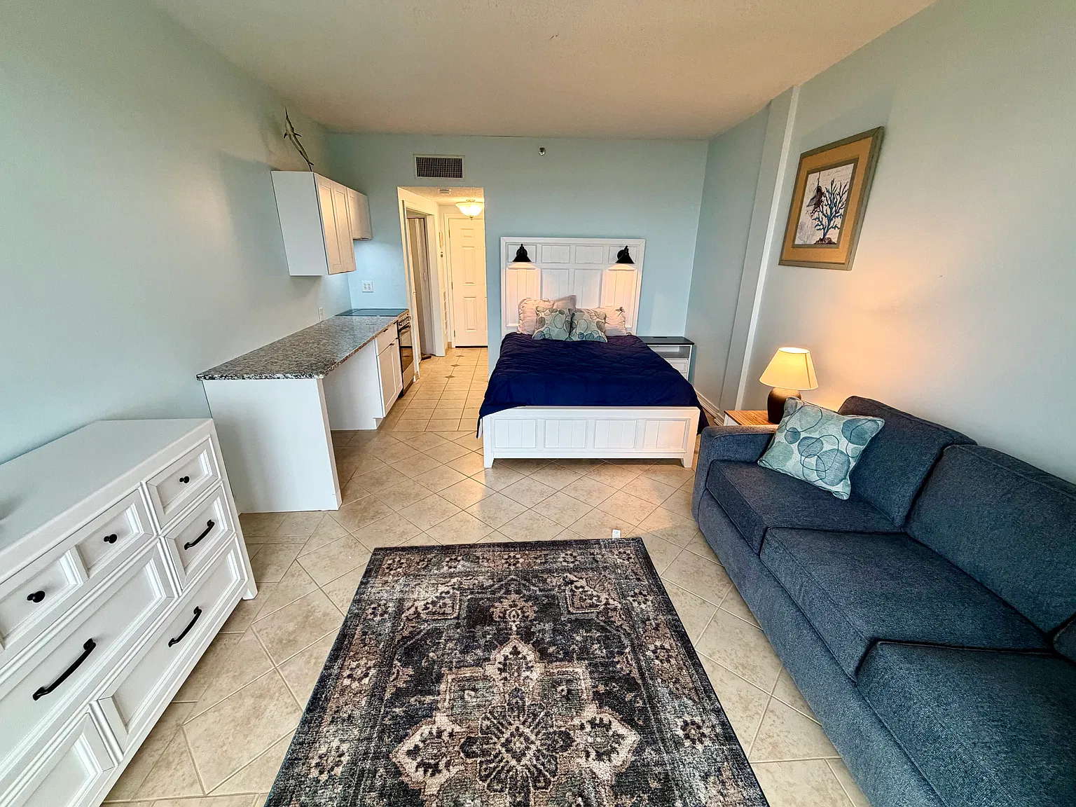 Studio, 325 sqft, $1,650 — Photo 4