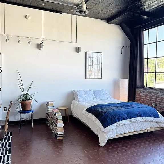 881 Memorial Dr SE #308 — Photo 11