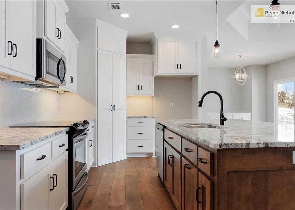 Beautifully designed these pictures don't show the beauty of these amazing selections