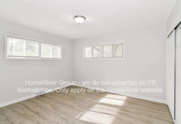 7104 Longview Rd — Photo 11
