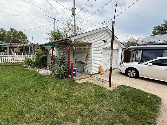 4th image of 207 W South St