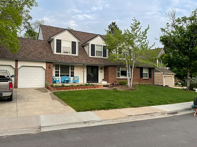 4 bed, 2.5 bath, 3755 sqft, $3,400 — Photo 1