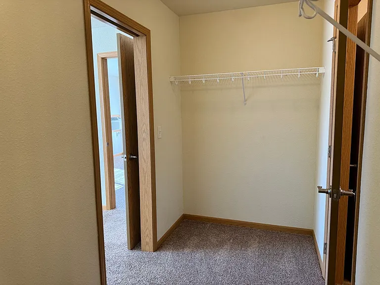 West Lake II Apartments — Photo 93