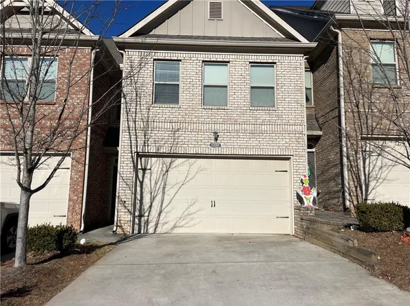 10584 Naramore Ln, Johns Creek, GA 30022