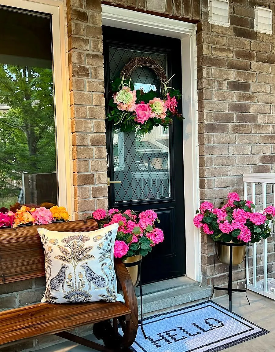 3 bed, $2,600 — Photo 2