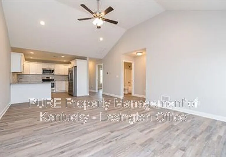 727 Leeward Ct — Photo 5