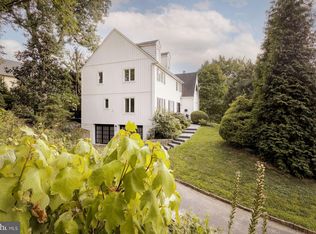 200 Hillcrest Ave, Philadelphia, PA 19118