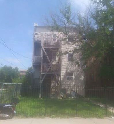 3rd image of 3509 W Jackson Blvd APT 2