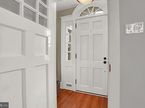 5th image of 929 McGrann Blvd