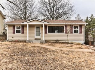 12152 Old Big Bend Rd, Saint Louis, MO 63122