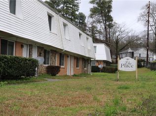 902 Bolton Rd NW, Atlanta, GA 30331