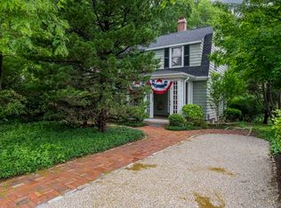 1437 Massachusetts Ave, Lexington, MA 02420