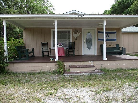 2nd image of 4059 NE 31st Ln