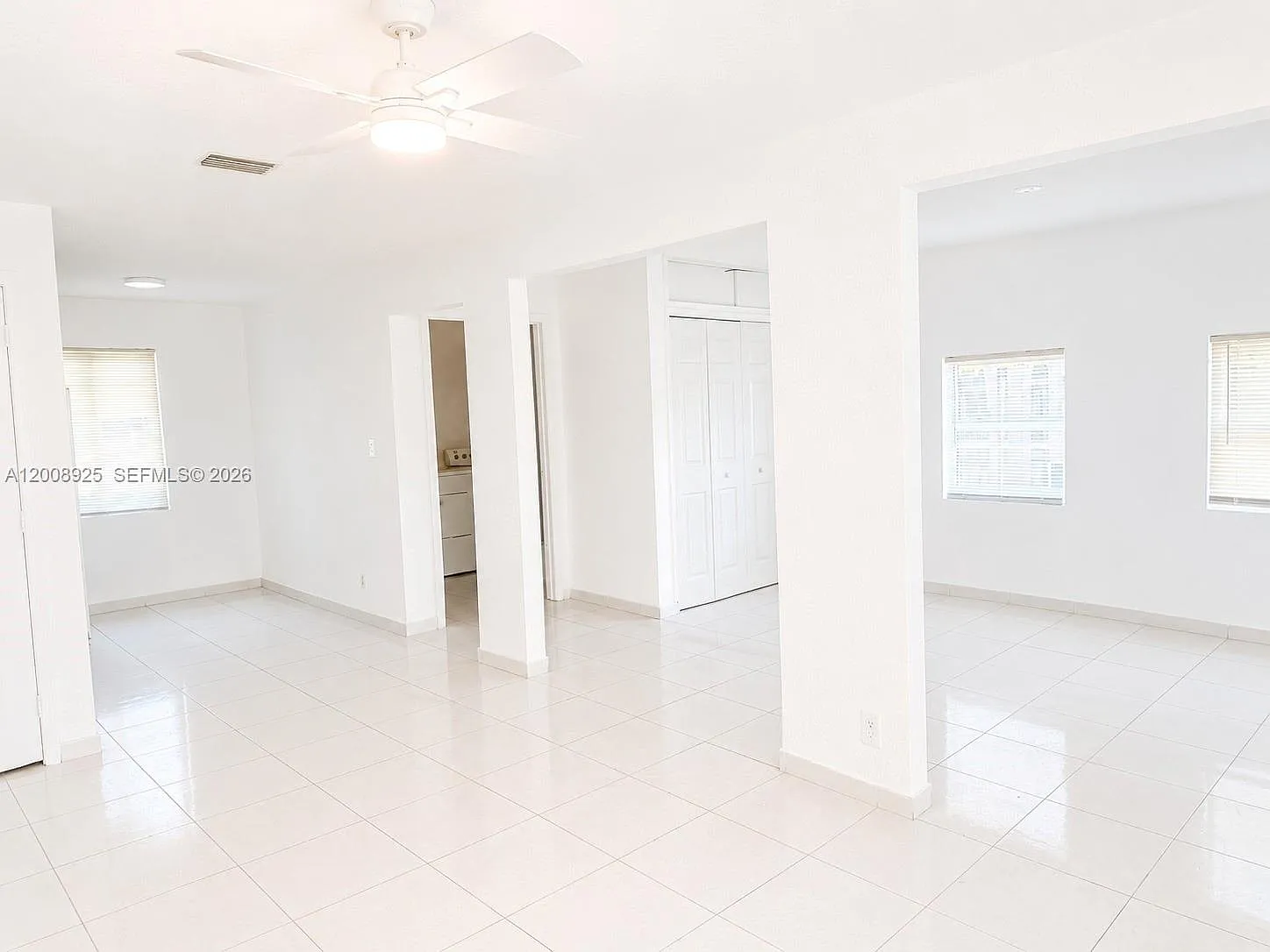 North Lauderdale Village — Photo 4