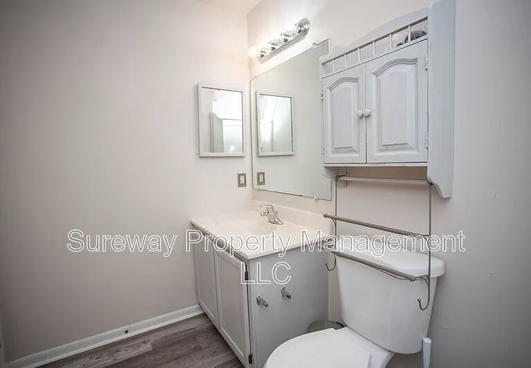137 Brent Ct — Photo 21