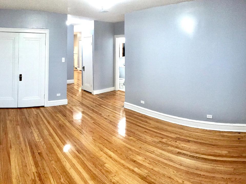 Welcome to our newly remodeled unit 201 in our Spaulding building!