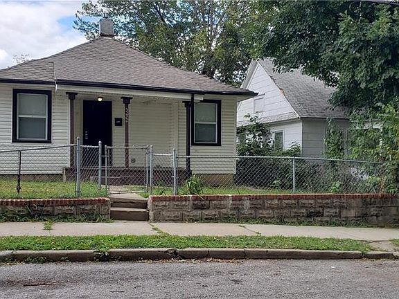 3rd image of 5222 Scarritt Ave
