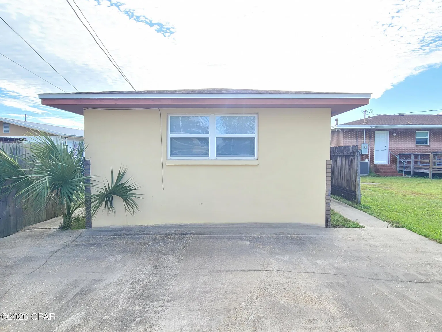 1 bed, 1.0 bath, 644 sqft, $1,100 — Photo 2