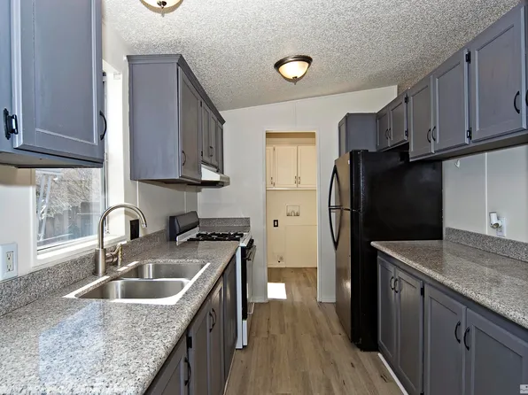 2710 Larkspur St, Reno, NV 89512