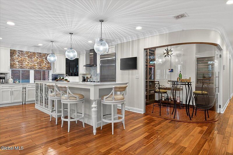 4th image of 268 Broadway Unit 312