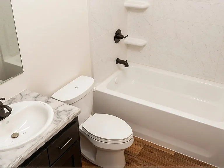 900 18th St NE #3 — Photo 9