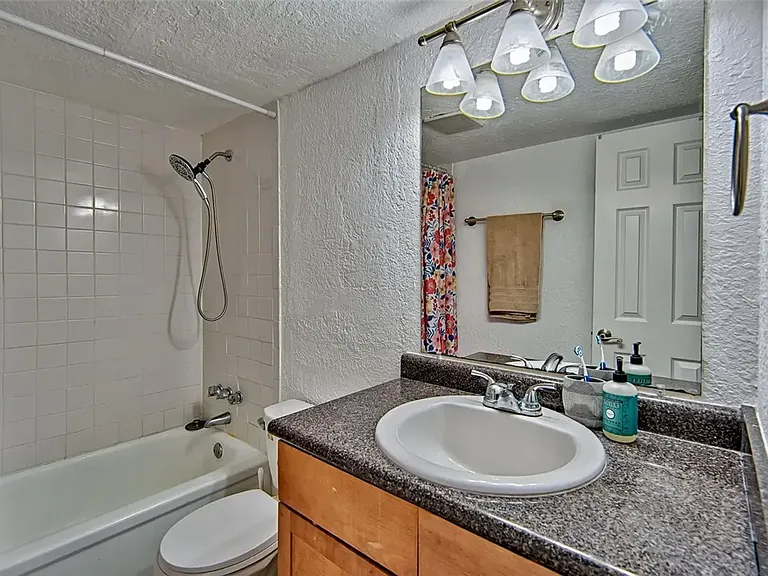 1810 NW 23rd Blvd #188 — Photo 17