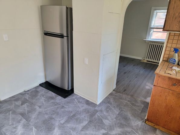 (undisclosed Address)