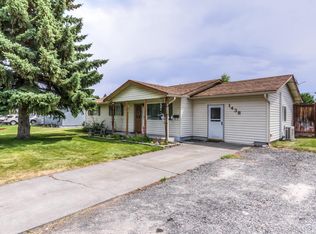 1438 NW 9th St, Redmond, OR 97756