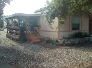 53 Maple Rd S, Kerrville, TX 78028