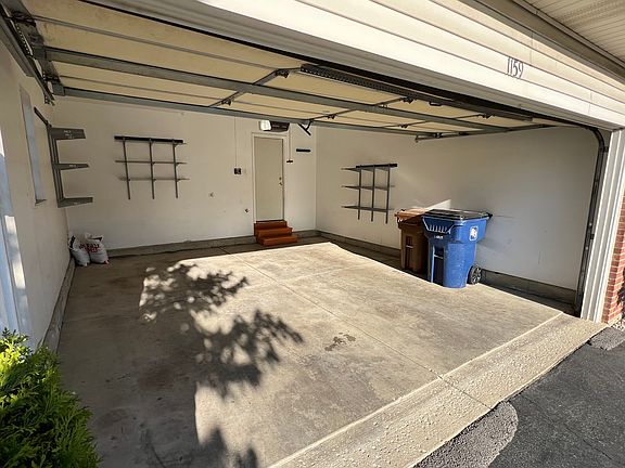 2nd image of 1159 Coventry Cir