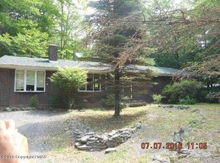 284 Partridge Dr, Pocono Lake, PA 18347